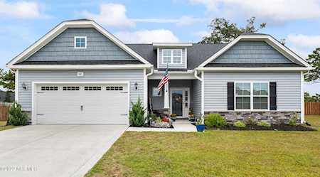 943 Needlerush Road Sneads Ferry, NC 28460
