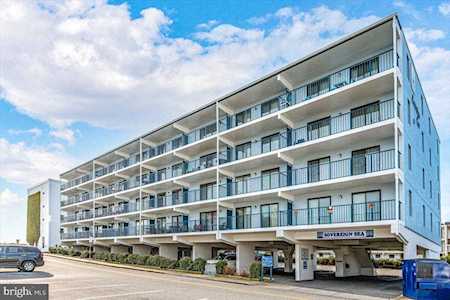 9 37th St #305 Ocean City, MD 21842