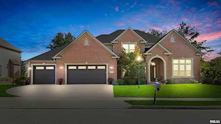 5908 W Eaglecreek Dr Peoria, IL 61615