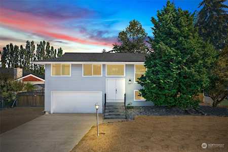 33412 26th Place SW Federal Way, WA 98023