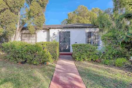 265 B Ave Coronado, CA 92118