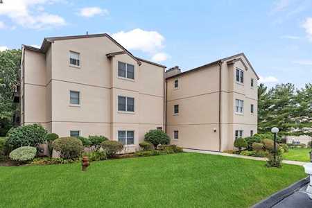 185 Manville Hill Rd #202 Cumberland, RI 02864