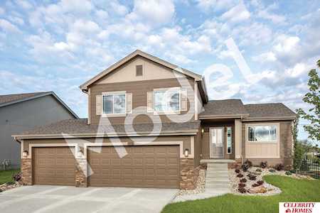 1812 Tammy St Bellevue, NE 68123