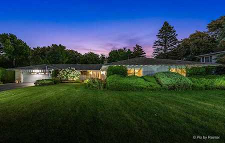 881 N Martin Dr Palatine, IL 60067