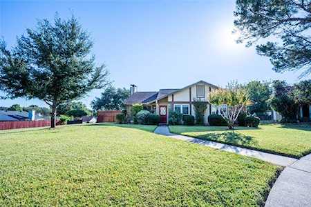 1729 Fern Court Lewisville, TX 75067