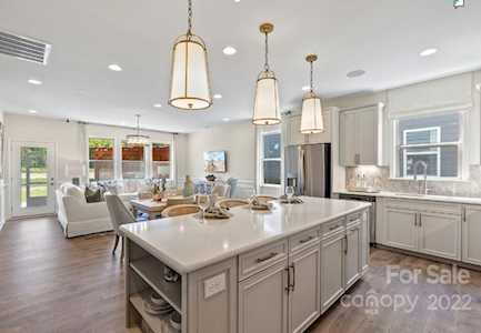 425 Northgate Blvd Indian Trail, NC 28079