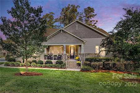 7817 Sand Trap Ln Stanley, NC 28164