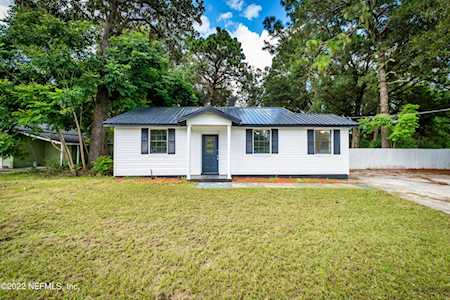 3135 Soutel DR Jacksonville, FL 32208