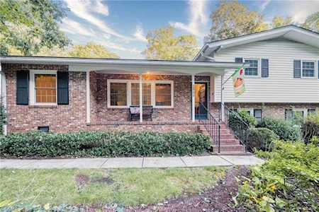 2806 Rutherford Drive Greensboro, NC 27408