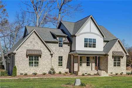 2513 Dawning Drive Greensboro, NC 27410