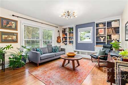 5123 Greenbrook Dr Charlotte, NC 28205