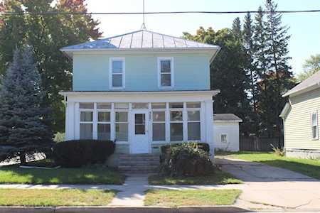 327 W Commercial St Appleton, WI 54911