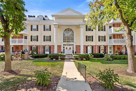 15021 Claymoor Ct Chesterfield, MO 63017