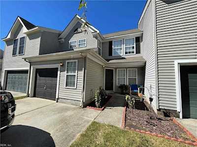 6373 Scottsfield Dr Suffolk, VA 23435
