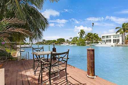 1461 Marseille Dr Miami Beach, FL 33141
