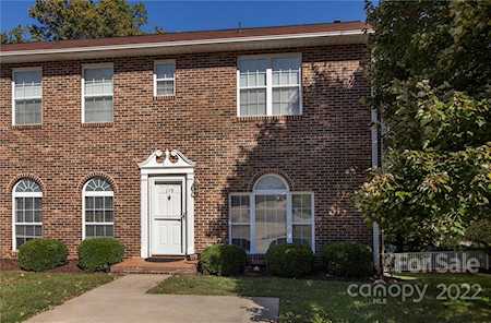 119 Teaberry Ct Mooresville, NC 28115