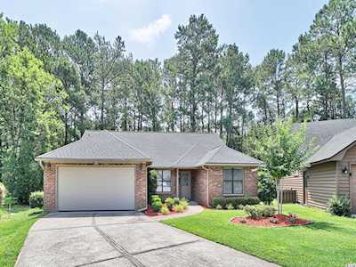 229 Cottonwood Ln. Conway, SC 29526
