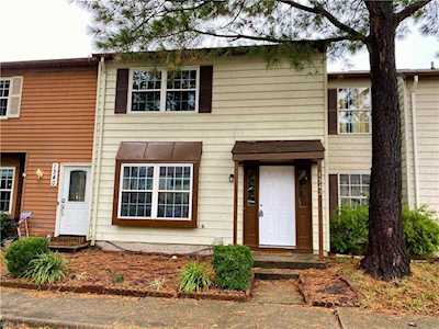 1342 S River Birch Run Chesapeake, VA 23320