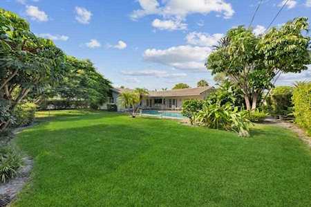 2208 NE 37th Dr Fort Lauderdale, FL 33308