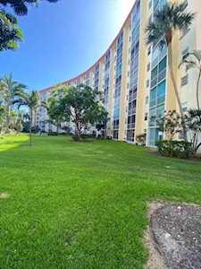 2731 NE 14th St Cswy #101 Pompano Beach, FL 33062