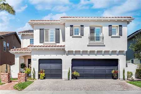 6781 Brentwood Drive Huntington Beach, CA 92648