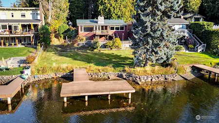 15608 East Shore Dr Lynnwood, WA 98087