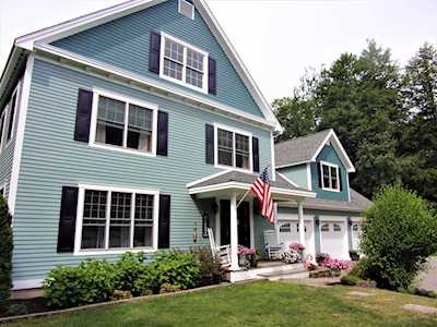 62 Farm View Ln Gilford, NH 03249