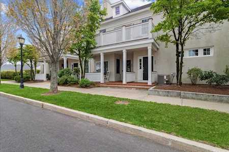 224 Marina Dr #224 Quincy, MA 02171