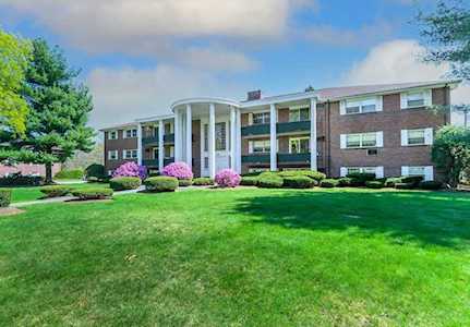 247 N Main St #5 Andover, MA 01810