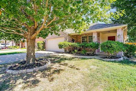 5804 Red Drum Drive Fort Worth, TX 76179