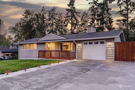 31601 13th Ave SW Federal Way, WA 98023
