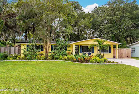 2490 Spokane AVE E Jacksonville, FL 32233