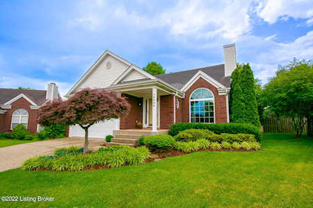 13304 Crystal Cove Louisville, KY 40223