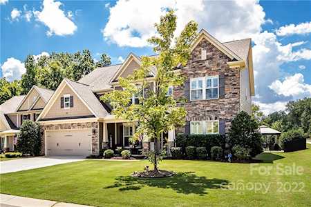 6102 Scarlet Oak Ct Indian Trail, NC 28079