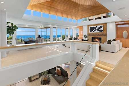 5486 Rutgers Rd La Jolla, CA 92037
