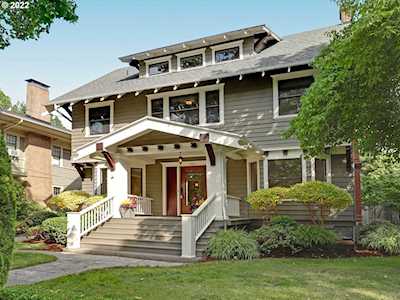 3321 NE Irving ST Portland, OR 97232