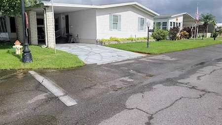 337 Victoria Dr Haines City, FL 33844
