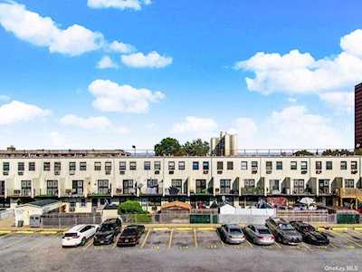 836 Leland Avenue #21C Bronx, NY 10473