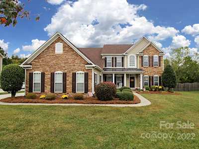 4518 Parnell St Indian Trail, NC 28079