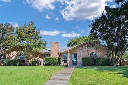 2701 Winfield Drive Plano, TX 75023