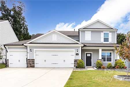 2653 Wedgewood Ct Denver, NC 28037