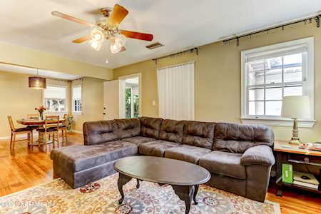 4647 Homestead RD Jacksonville, FL 32210
