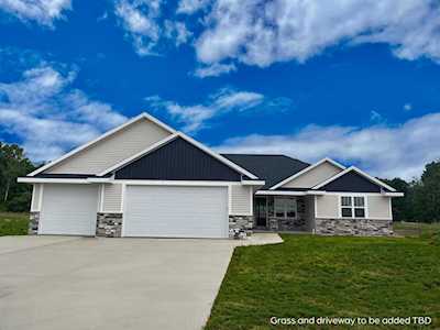 2168 Potter Dr De Pere, Town of Lawrence, WI 54115