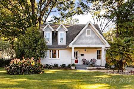 2433 Kingsbury Dr Charlotte, NC 28205