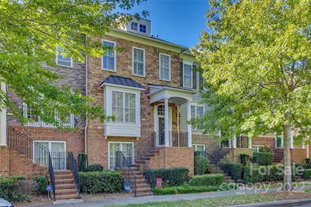 1112 Drayton Ct Fort Mill, SC 29708