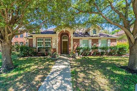 3916 Lochridge Court North Richland Hills, TX 76180