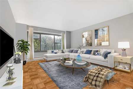 21-55 34th Avenue Astoria, NY 11106