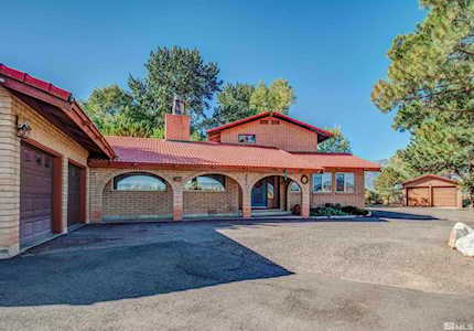 1240 Centerville Ln Gardnerville, NV 89460-9729