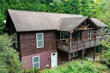 10 Tree Canopy Ln Black Mountain, NC 28711