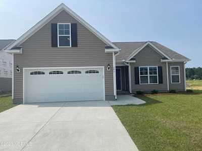 243 Sequoia Drive Greenville, NC 27858